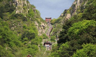 泰安旅游景点排名前十 泰安旅游景点排名前十豆