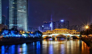 成都市区好玩的地方（成都市区好玩的地方适合年轻人的）
